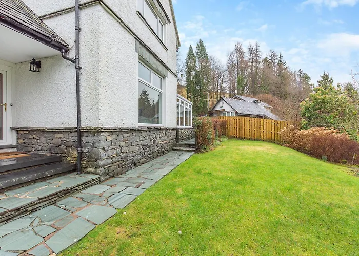 Corner Cottage